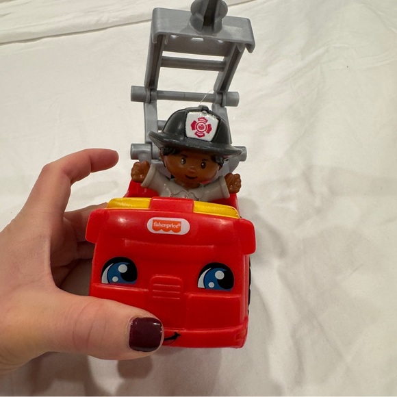 Fisher Price Fire Truck Toy - Picture 4 of 4